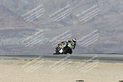 media/Dec-07-2025-CVMA (Sun) [[3e7d2de5dc]]/Race 9-Formula UL Shootout/